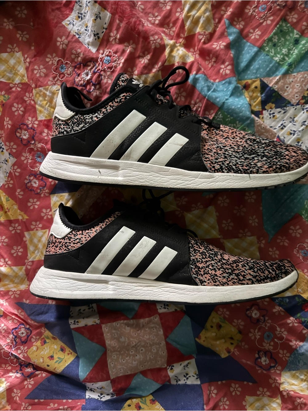 adidas Men’s Black & Pink Patterned Knit Athletic Sneakers